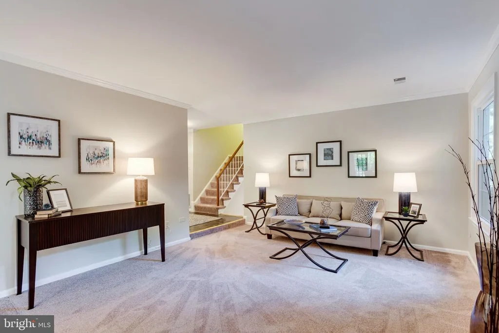 94a99af497b9db360ea6ae559b5bd6a2-uncropped_scaled_within_1536_1152