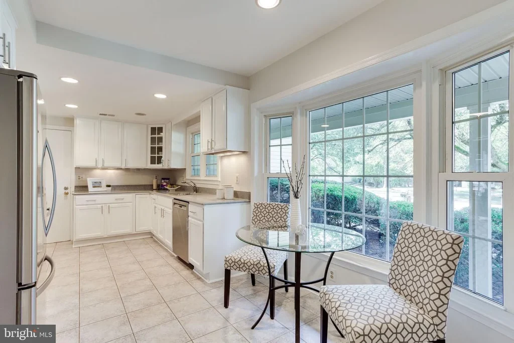 e4553ca106d154717a69062cccf6adc3-uncropped_scaled_within_1536_1152